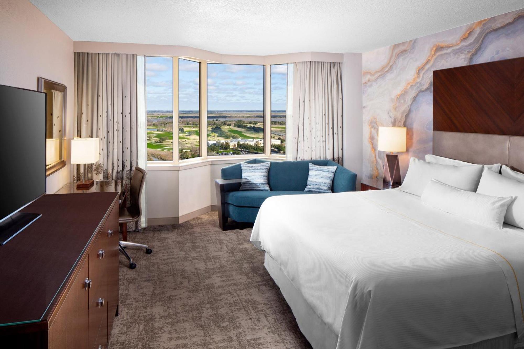 The Westin Harbor Golf & Resort
