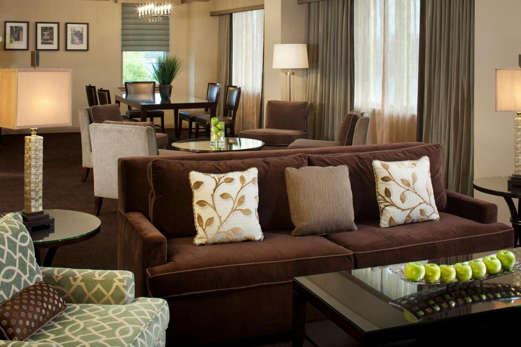 The Westin Harbor Golf & Savannah